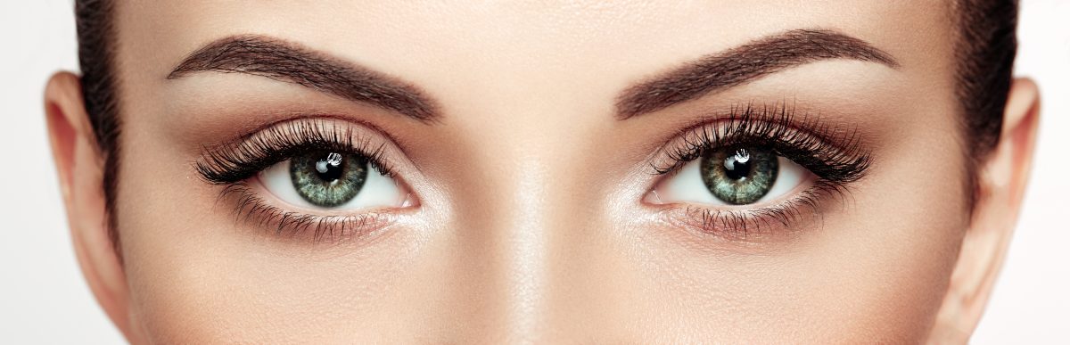 Close up of eyes with long eyelashes